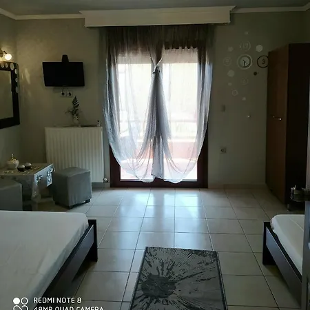 Apartmán Paris House Sarti